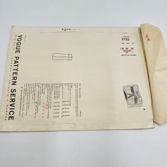 VOGUE PARIS Original w/Label 1960s Laroche Shift Slim Dress Pattern 1732 Size 14 - Picture 6 of 7